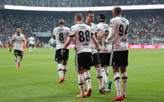 Beşiktaş, Lige Galibiyetle Döndü