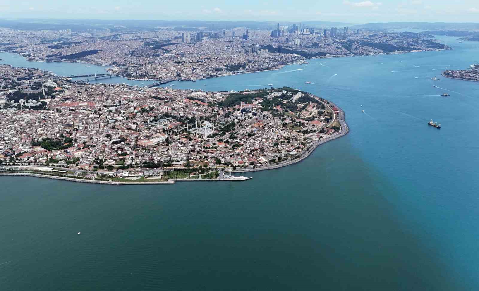 istanbul-bogazi-nin-guneyinde-turkuaz-solen