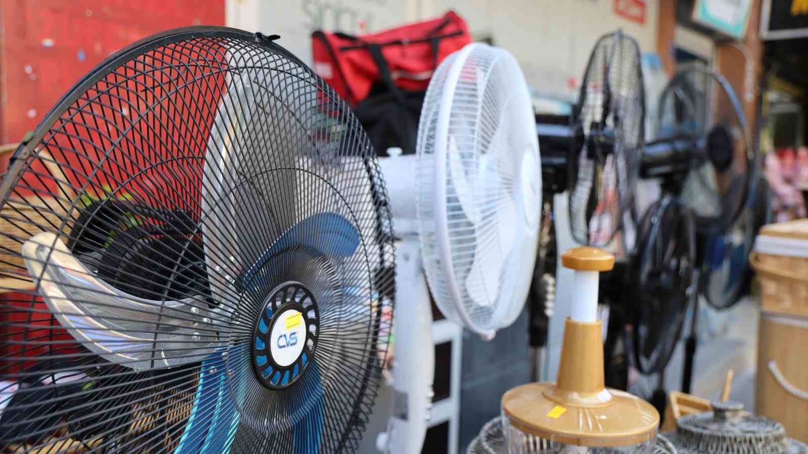 kirsehir-de-sicak-hava-vantilator-satislarini-artirdi