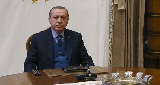 Erdoğan, Polisleri Cumhurbaşkanlığı Külliyesinde Kabul Etti
