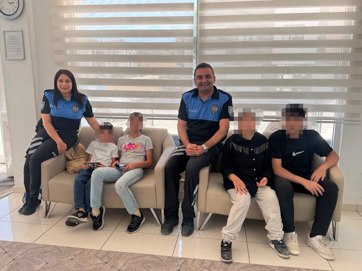 bilecik-te-43-ozel-ogrenci-polislerle-bulustu