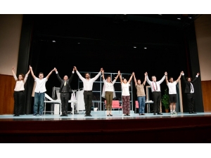 Adana Şehir Tiyatrosu’na Çifte Ödül