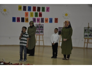 Dörtyol’da Öğrenciler Ve Annelerinden Şiir Düeti