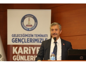 Tahmazoğlu Öğrencilerle Kariyer Günlerinde Buluştu