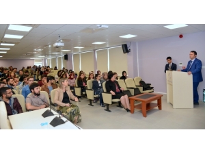 Uğur Bilge’den Meslek Hastalıkları Ve Sosyal Hizmet Konferansı