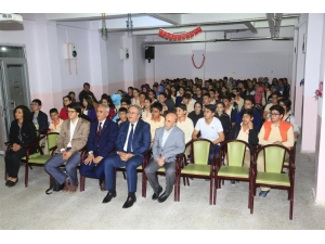 Ünver Kariyer Günlerinde Ortaokul Öğrencileriyle Sohbet Etti