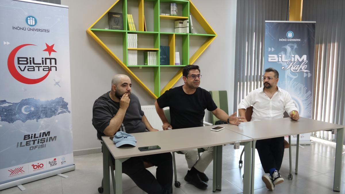 yapay-zeka-ve-gelecegin-meslekleri-konusuldu