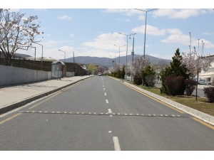 Bingöl’de 63 Noktaya Hız Kesici