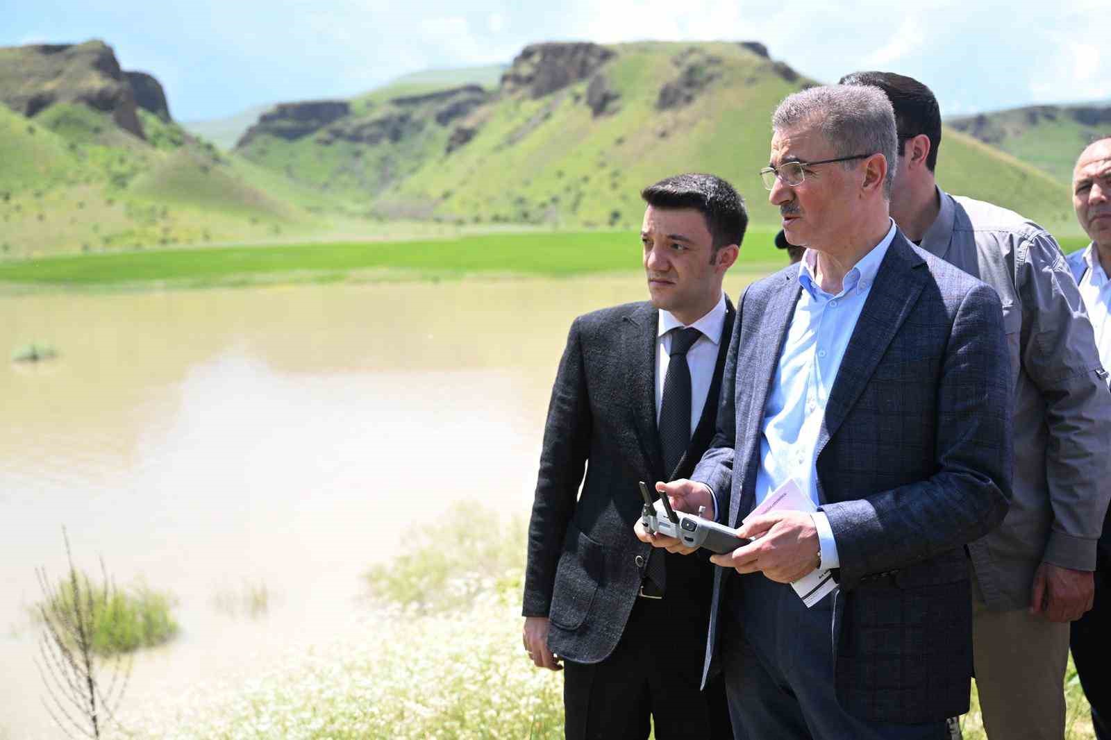 erzurum-da-girdigi-nehirde-kaybolan-cobani-arama-calismalari-suruyor