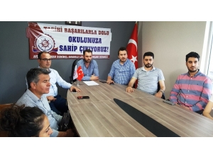 Mezunlardan Nitelikli Okul Tepkisi