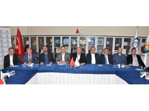 Etso Yönetimi Görev Bölümü Yaptı