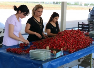 Manisa Kirazı Pazardaki Yerini Aldı