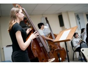 İki Elin Sesi Var Çocuk Senfoni Orkestrası Tiran Yolcusu