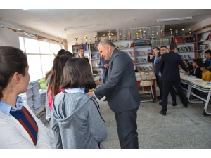 Silvan’a Kitap Yardımı