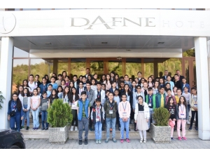 Yüksekovalı 75 Öğrenci Düzce’ye Geliyor