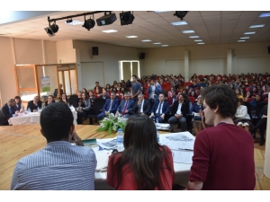 Liseler Arası Münazara Turnuvası