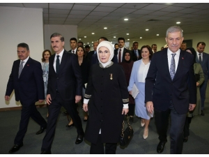 Sağlık Bakanı Demircan: "Geleneksel Tıp, Modern Tıbbın Alternatifi Değildir"