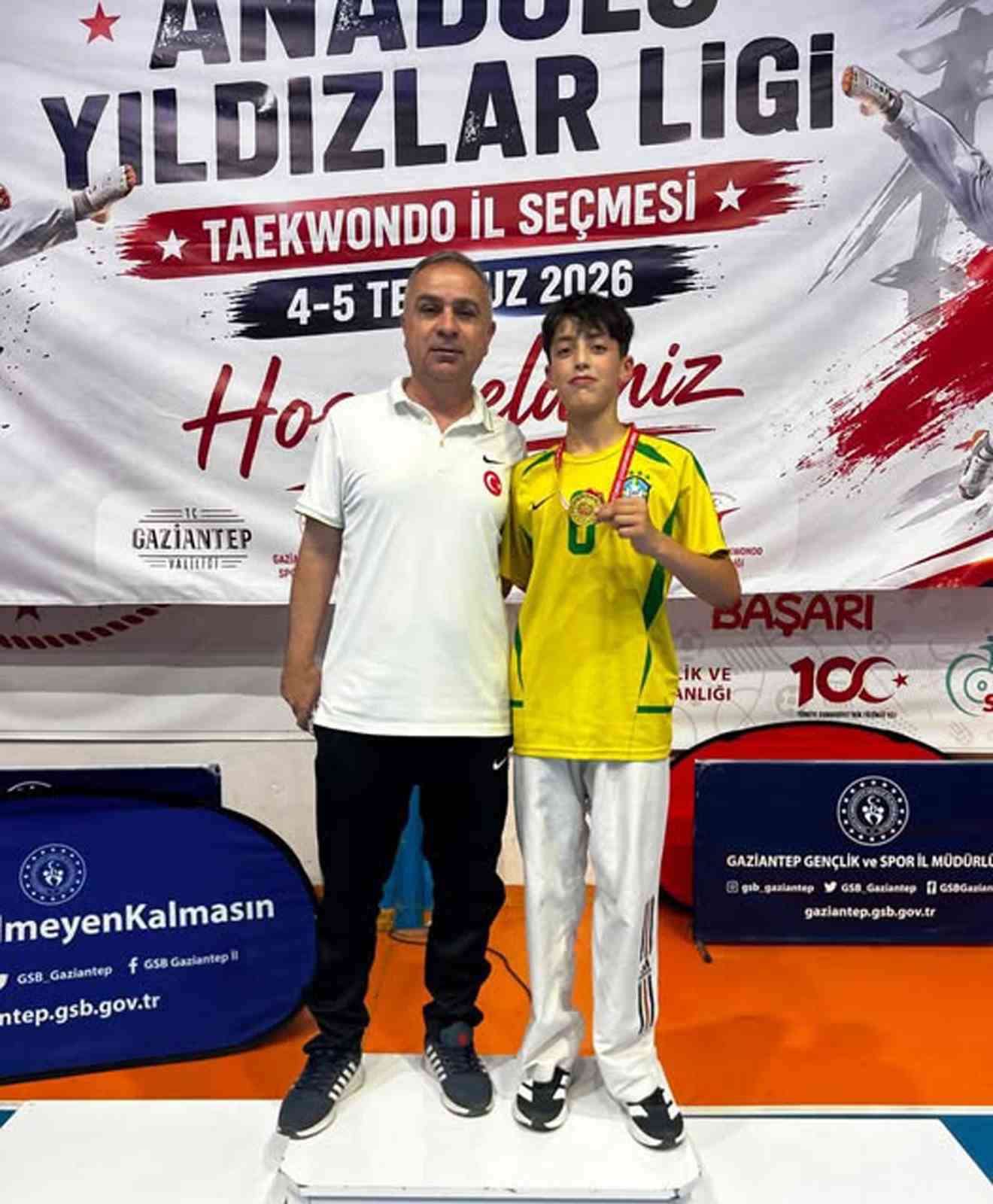 arabanli-taekwondocu-bolge-sampiyonu-ahmet-ozturk-gaziantep-i-temsil-edecek