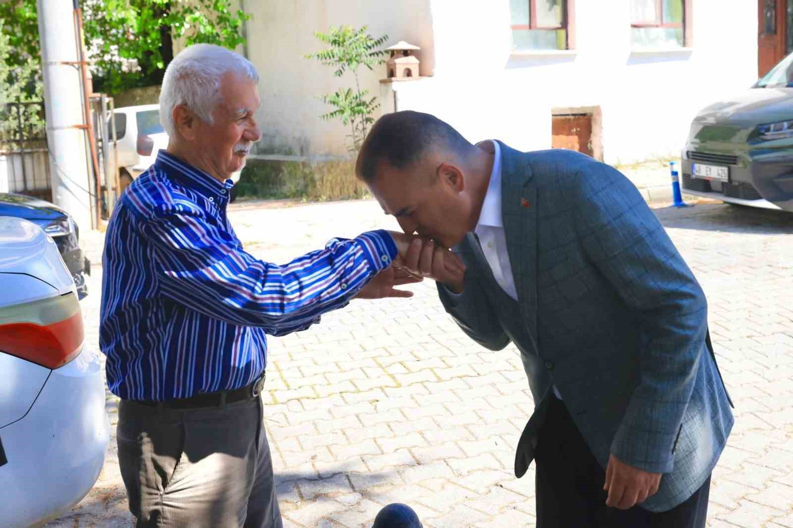 vali-akbiyik-sehit-ailesini-unutmadi