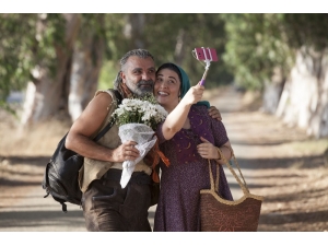 "Cici Babam" Tam Kadro İzmir’e Geliyor