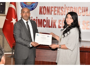 Elazığ’da 200 Kursiyer Sertifika Aldı