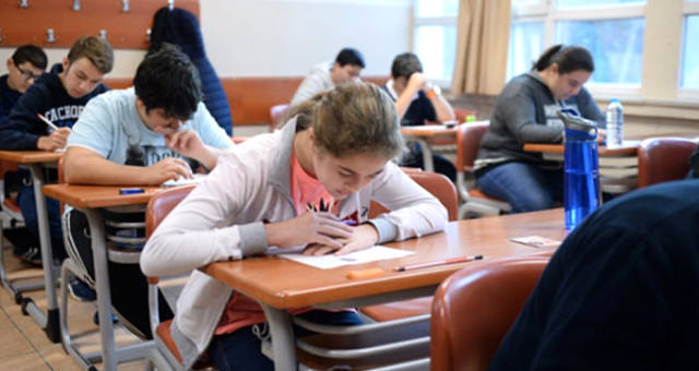 Meb, Sınavla Öğrenci Alacak Ortaöğretim Kurumlarına Başvuru Süresini Uzattı