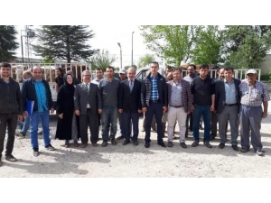 Emet’te 9 Çiftçiye 54 Düve Dağıtıldı