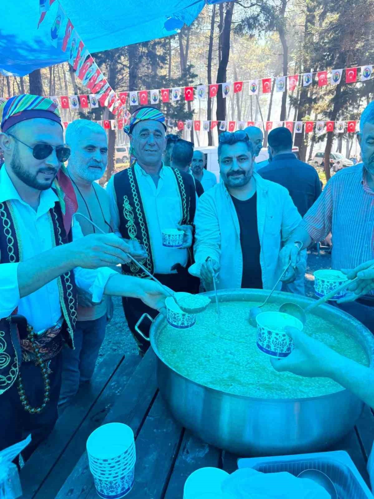 koyluler-geleneksel-kir-pikniginde-bulustu