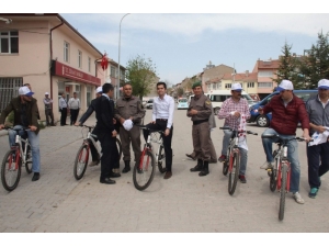 Aslanapa’da Bahar Ve Bisiklet Şenliği