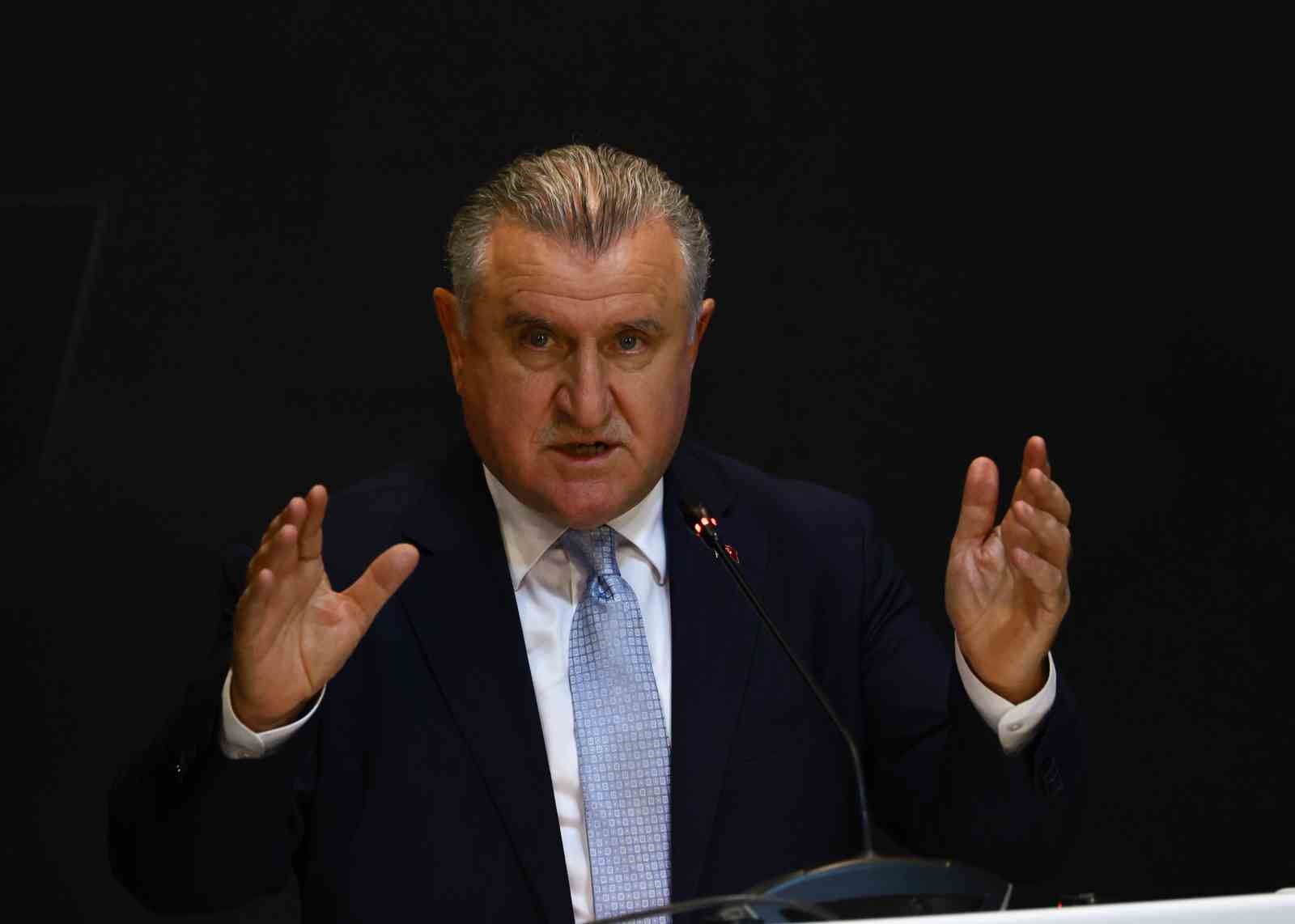 bakan-osman-askin-bak-ispanya-super-kupasi-sehre-bir-heyecan-katacak