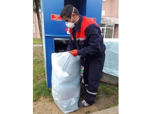 İzmit’te Tonlarca Tekstil Atığı Toplanıyor