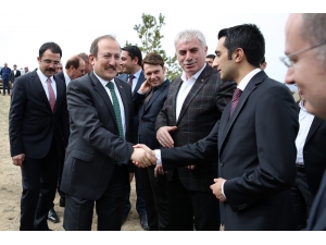 Fırat Kalkanı Ve Zeytin Dalı Harekâtı Şehitleri İçin Hatıra Ormanı Oluşturuldu