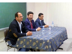 Rektör Karacoşkun Hacı Mehmet Koçarslan Anadolu Lisesi Öğrencileriyle Bir Araya Geldi