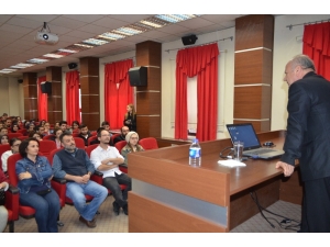 Ahlat Mezar Taşları Konferansı Tarihe Işık Tuttu