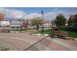 Aslanapa’da İlkbahar Temizliği