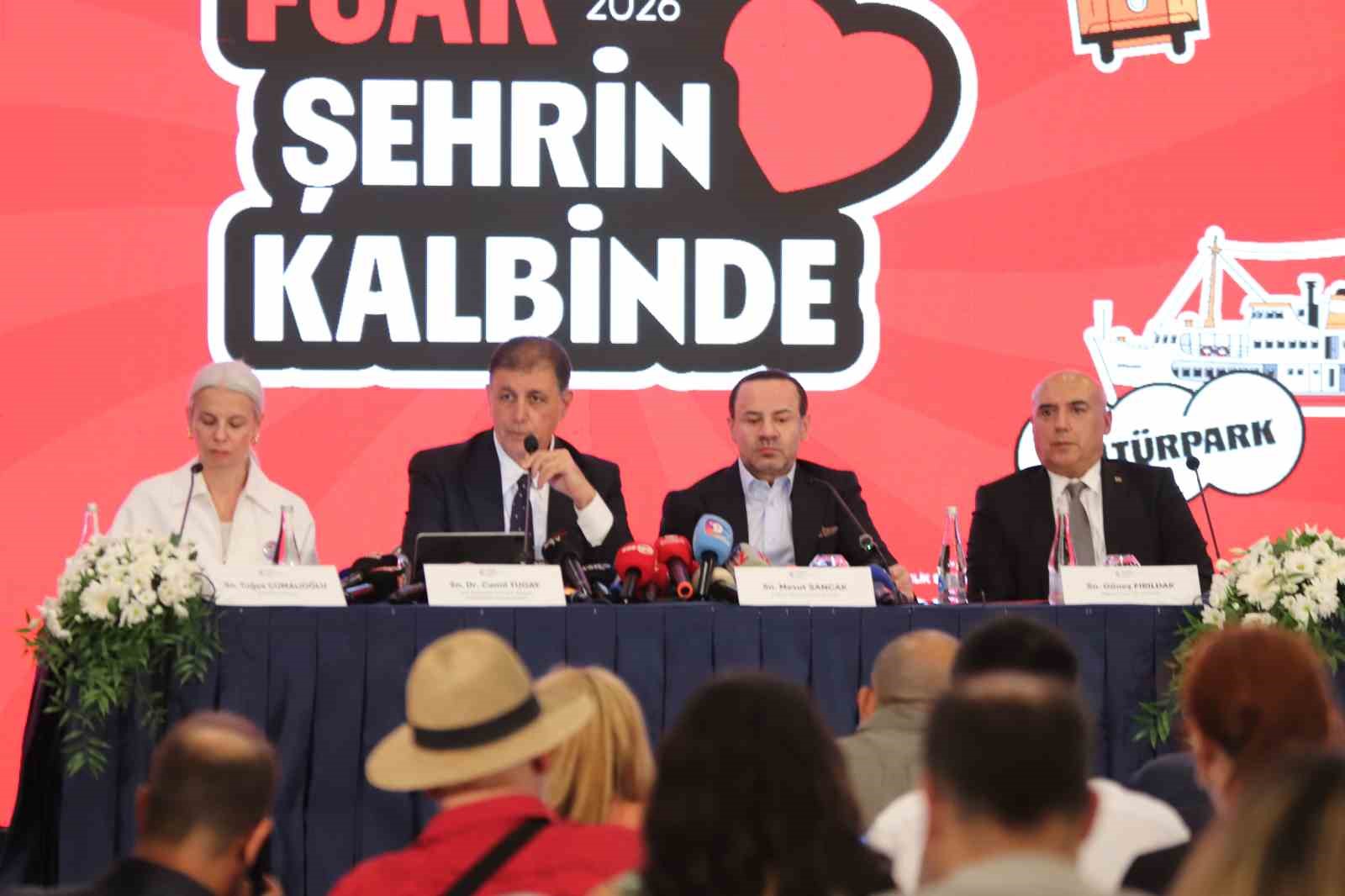 95-ief-lansmaninda-baskan-tugay-dan-izmir-mesaji-beklenmedik-bir-sicrama-yasayacagiz