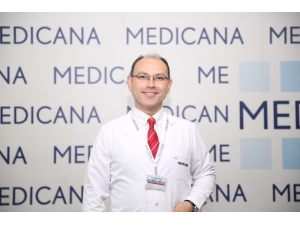 Doç. Dr. Akif Altınbaş: "Reflü Kabusunuz Olmasın"