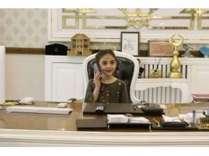 Çocuklar Başkanlık Makamında