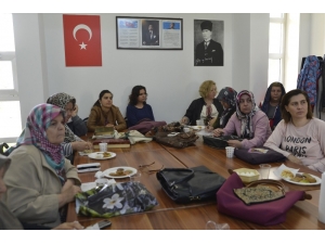 İstismara Karşı Bilgilendirme Çalışmaları Sürüyor