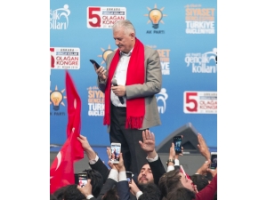 Başbakan Yıldırım’dan Gençlere "24 Haziran" Çağrısı