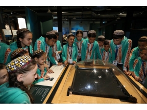 Dünya Çocukları Bilim Merkezi Ve Kağıt Müzesi’ni Gezdi