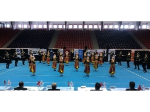 Halk Oyunları Şöleni Sona Erdi