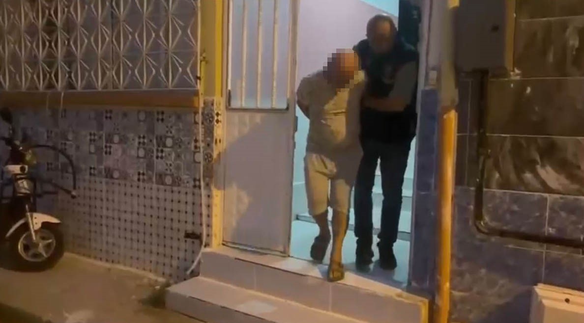 izmir-de-ailem-guvende-operasyonunda-16-tutuklama