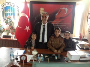 Başkan Aydın’dan 23 Nisan Ulusal Egemenlik Ve Çocuk Bayramı Mesajı