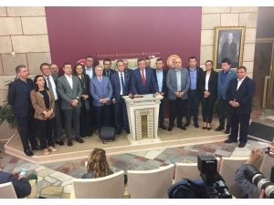 Chp Sözcüsü Tezcan: "Genel Başkanımızın Talimatıyla İstifa Ettiler"