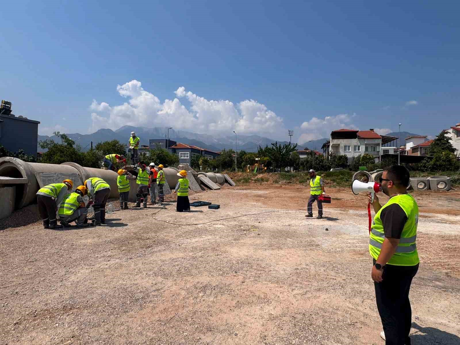 merkezefendi-enkazda-arama-kurtarma-egitim-alaninda-afetlere-hazirlik-suruyor