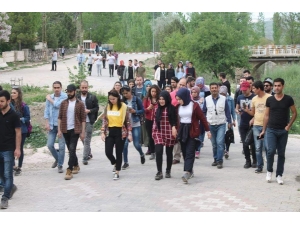 Uşak Üniversitesi Öğrencileri Eskigediz’e Hayran Kaldı