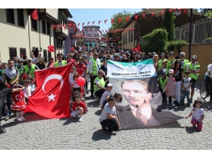 Bisikletlilerden 23 Nisan Turu