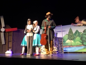 Büyükşehir Belediyesi Şehir Tiyatrosu Diyarbakır’da