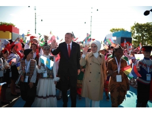 Cumhurbaşkanı Erdoğan, Dünya Çocuklarını Ağırladı